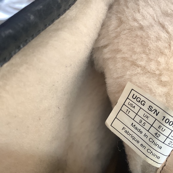 UGG ‘Bryce’ Lodge Black Leather side Zip Buckle Motorcycle Boot - Picture 11 of 14